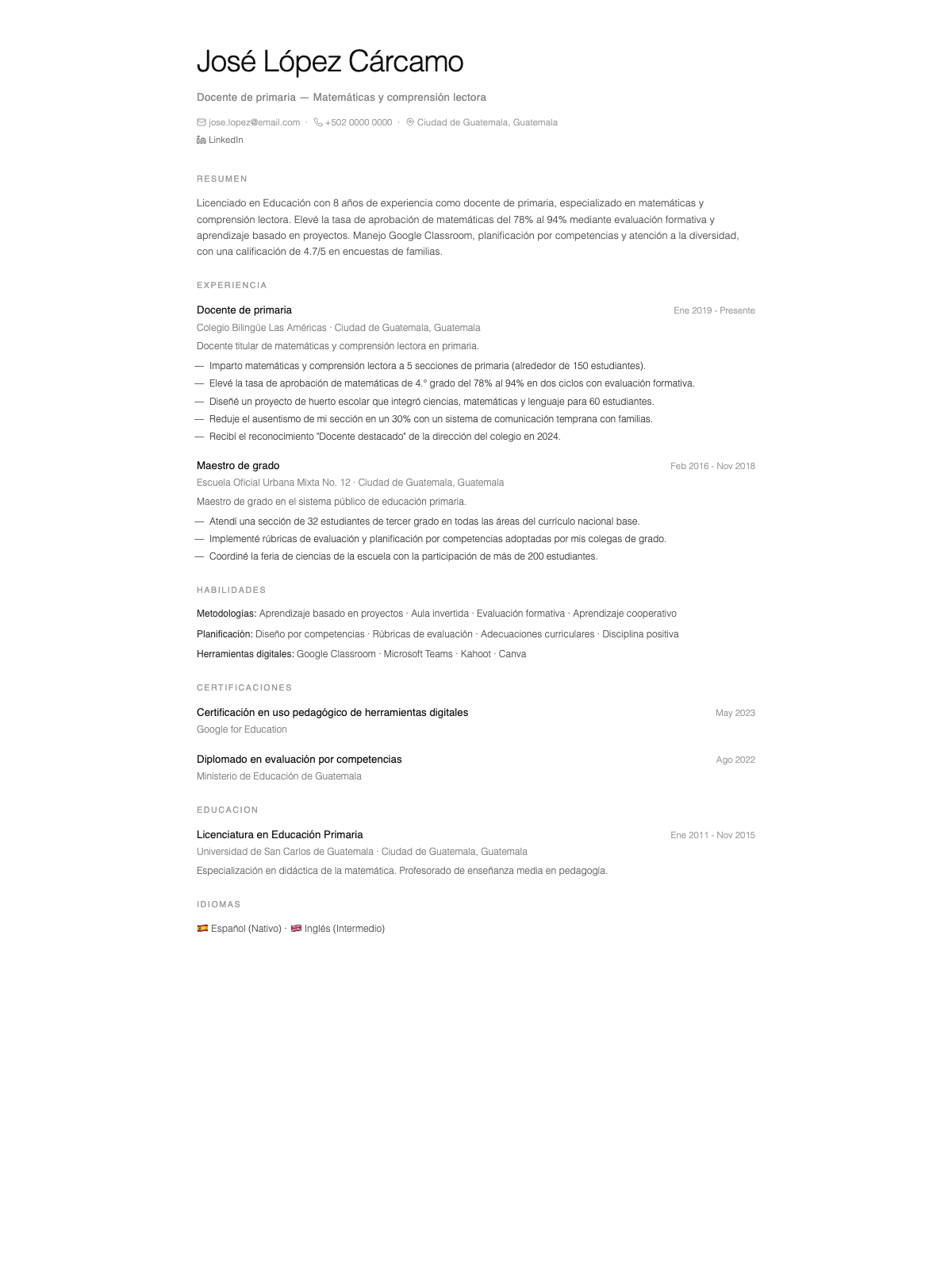 Ejemplo de CV para maestro — plantilla minimalista con resultados de aprendizaje, metodologías y proyectos pedagógicos